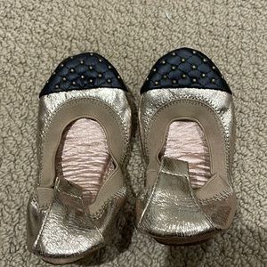 New never worn Yosi Samra flats size 11